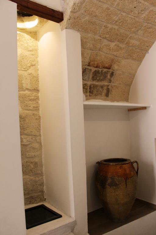 Palazzo Manfredi - Bed And Breakfast 모노폴리 외부 사진
